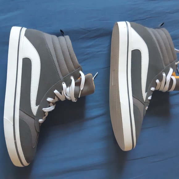 Mens High Top Shoes - Picture 3 of 5